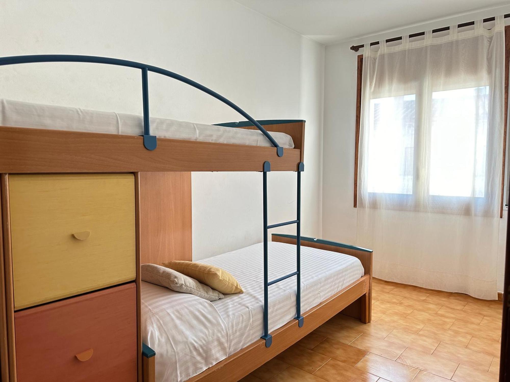 Agi Pere Lluis Apartment Росес Екстериор снимка